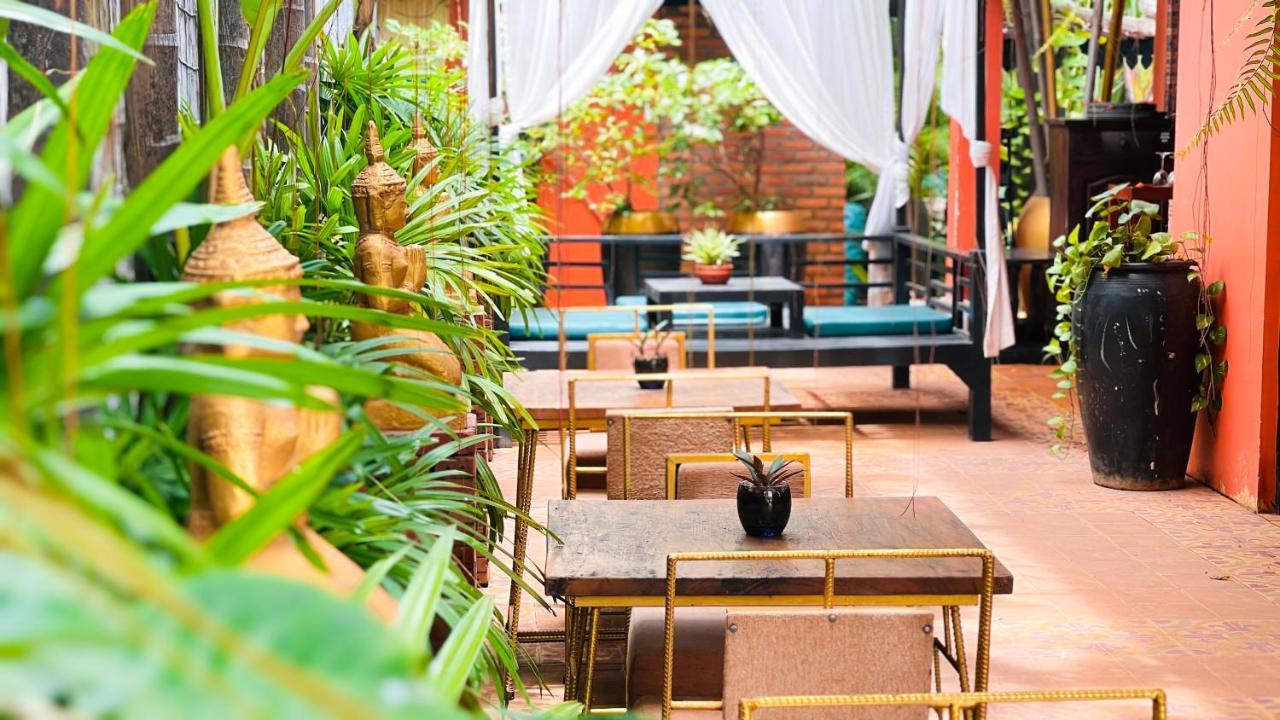Residence Indochine Suite Siem Reap Exterior foto